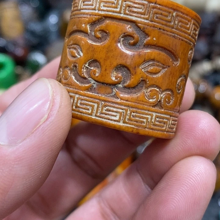 滴血莲花菩提吊坠