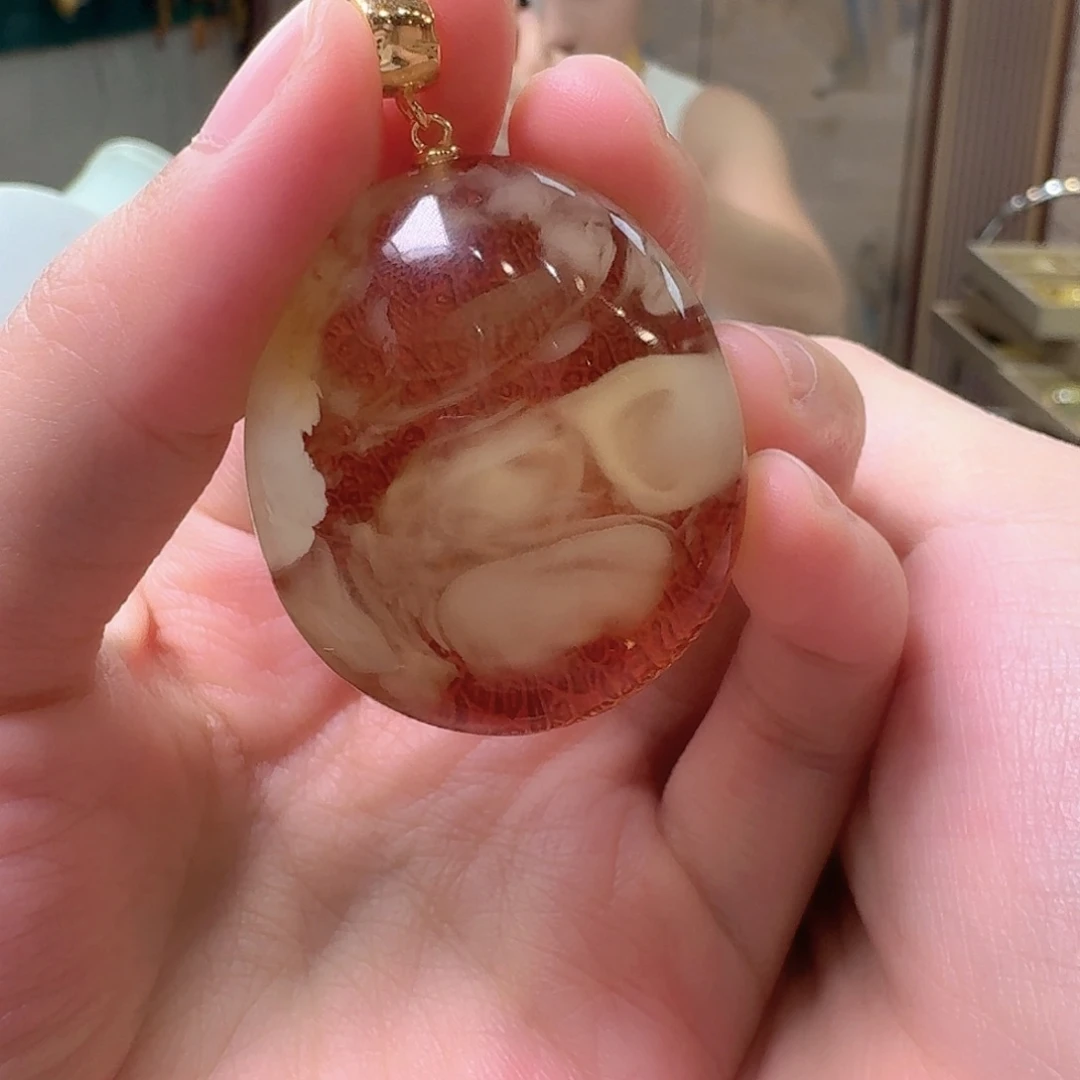 琥珀未镶嵌颈饰吊坠