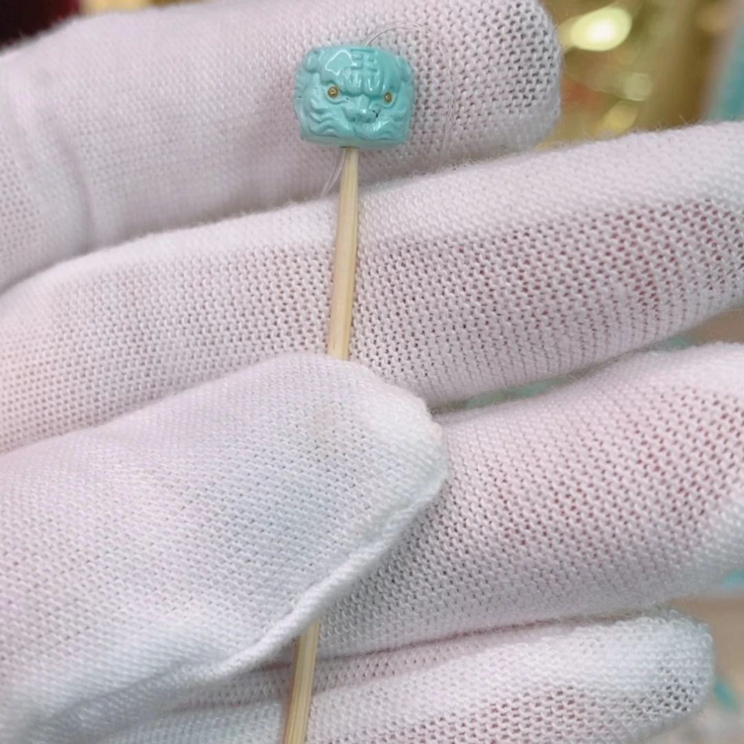 绿松石珠子未镶嵌