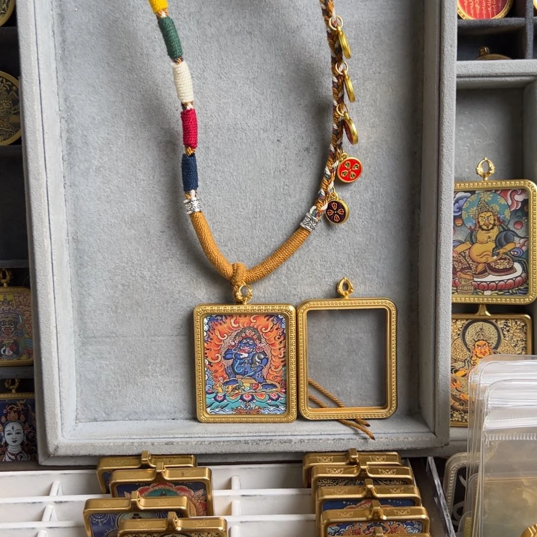 吊坠胖**滴黑财神双面壳子