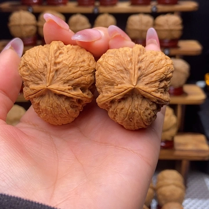 吊坠文玩核桃真龙三棱039