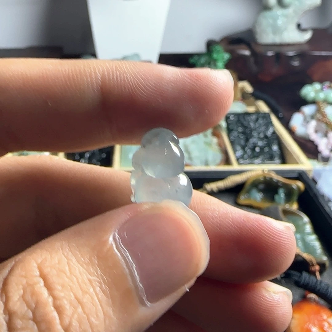 翡翠未镶嵌颈饰翡翠吊坠冰种