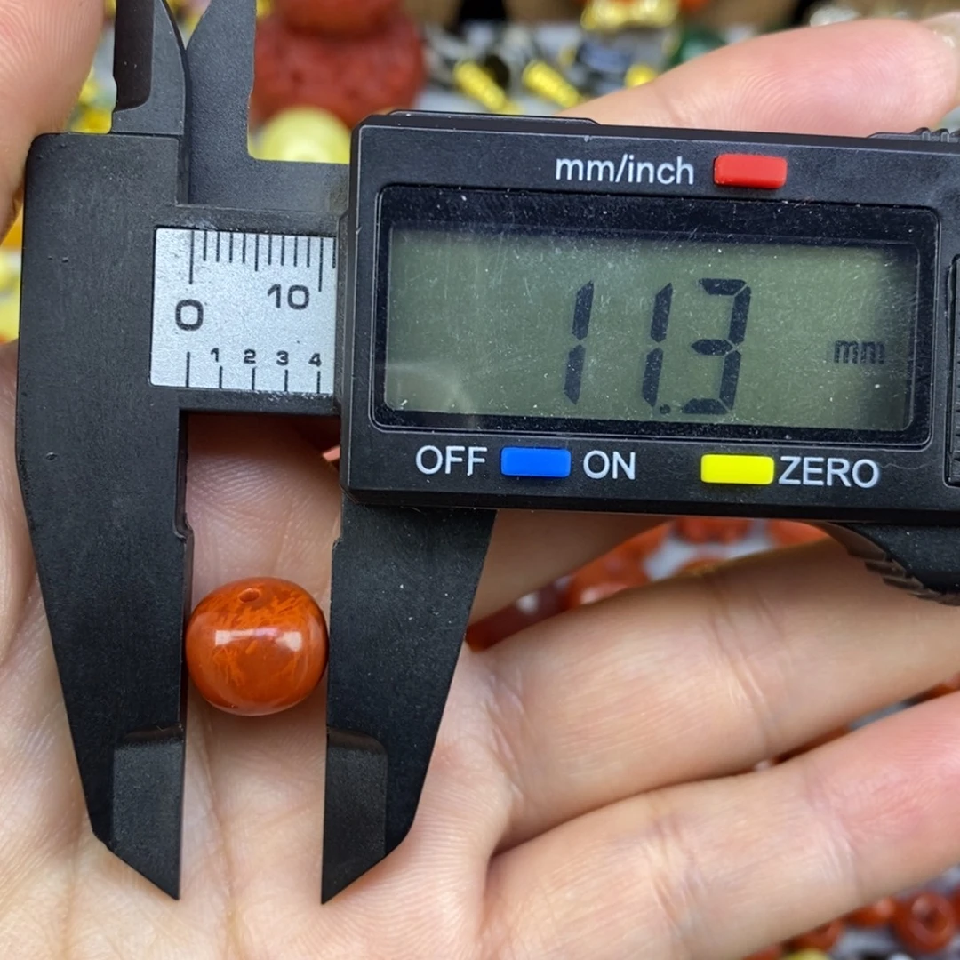 豆***乐南红玛瑙未镶嵌单珠11mm