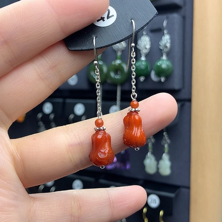 南红玛瑙耳饰银S925镶嵌浅**案