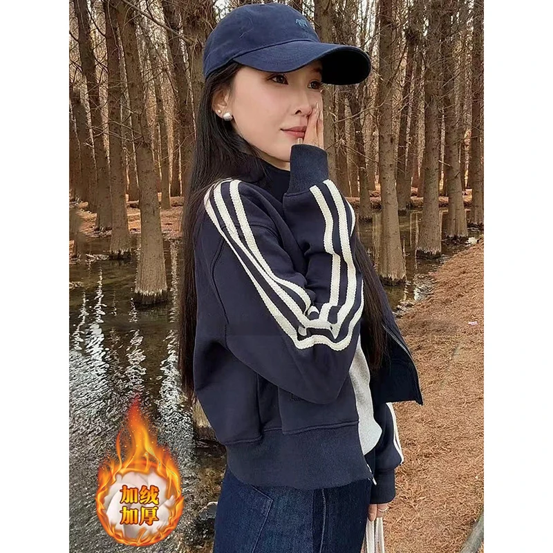 韩版长袖三条杠棒球服女款2025秋季新款chic休闲百搭三条杠短外套