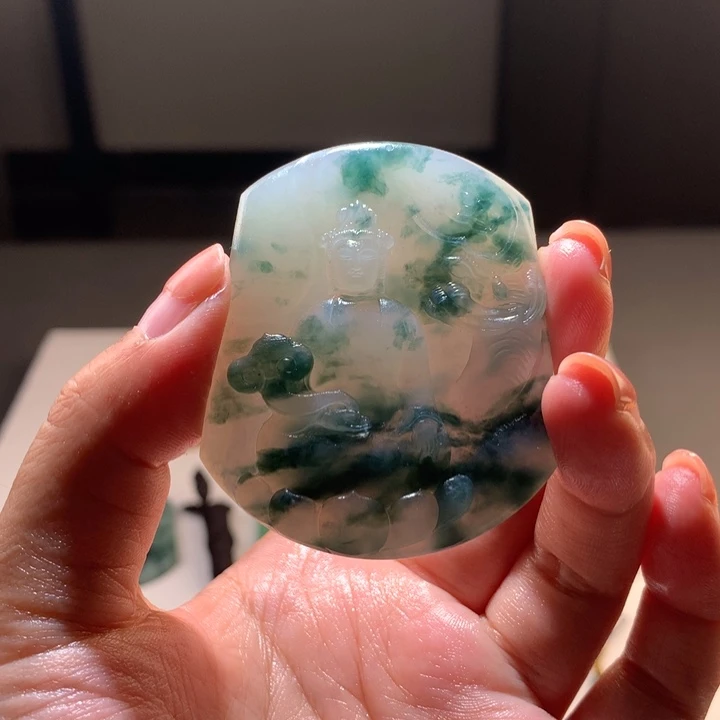 未镶嵌定制翡翠做****人