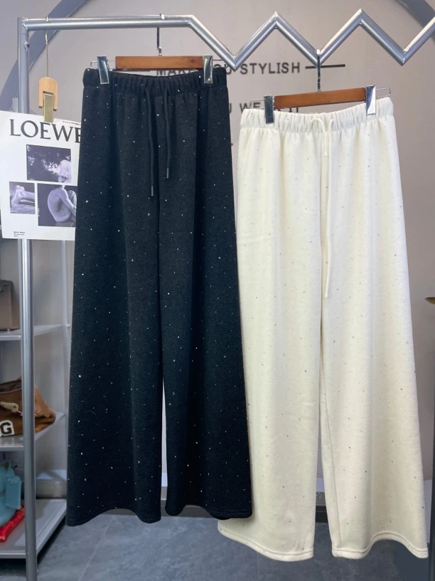 君家双色亮钻设计直筒裤