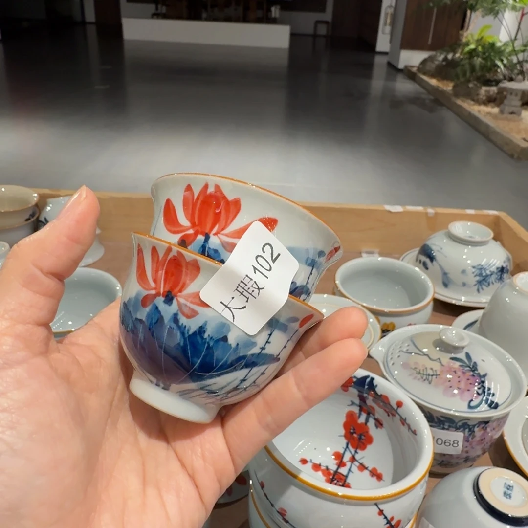 釉下手绘茶具微瑕