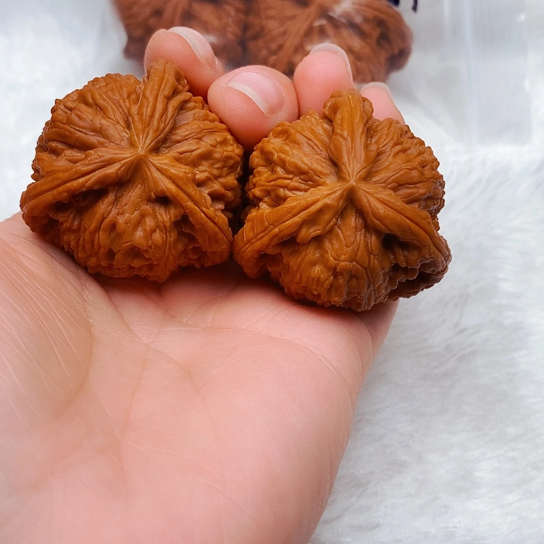 京***们吊坠文玩核桃三棱