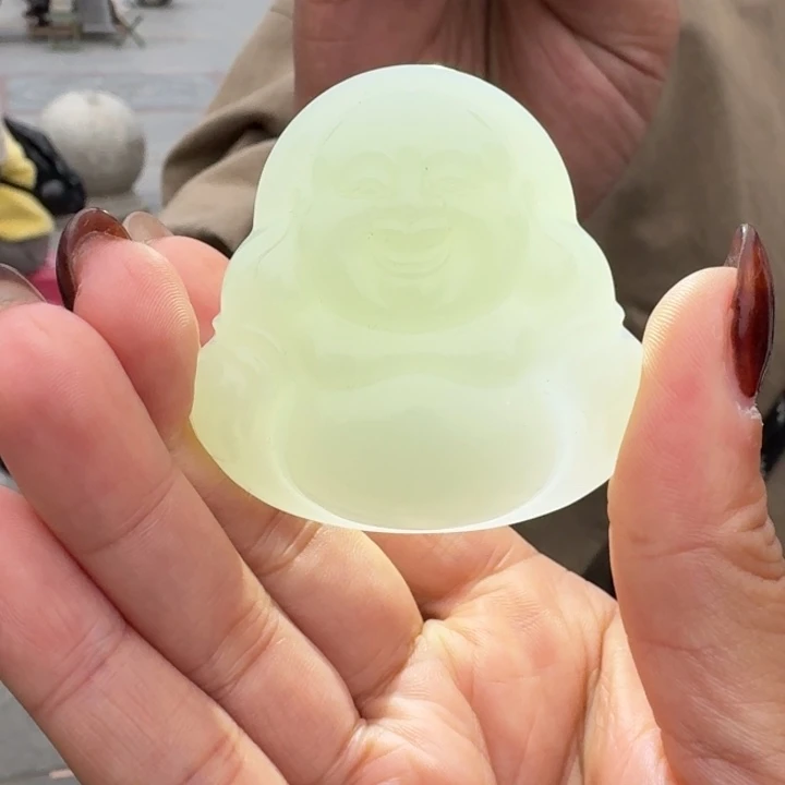 和田玉未镶嵌颈饰50冰心