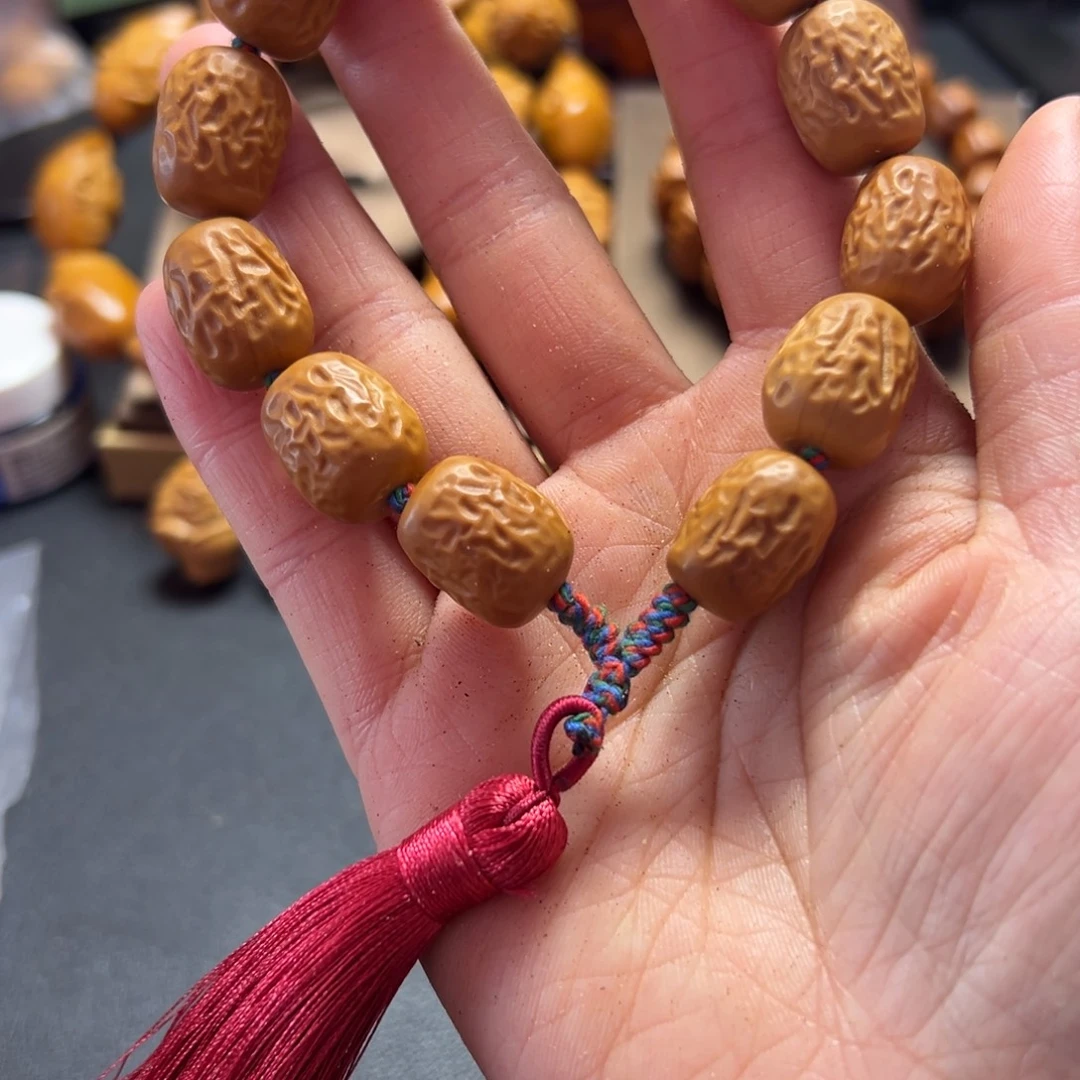 橄榄核吊坠橄榄核