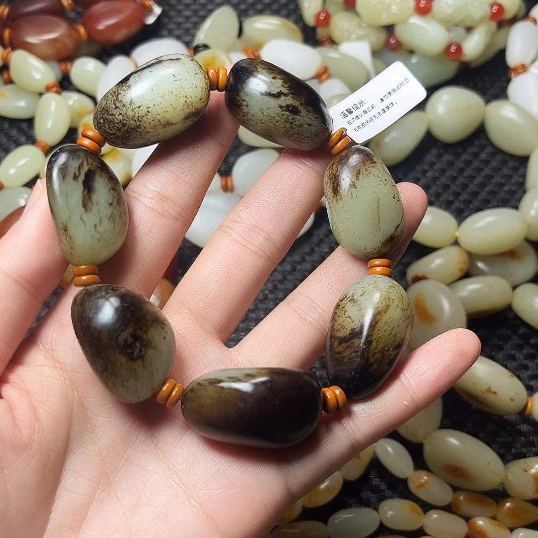 用***界手链未镶嵌和田玉