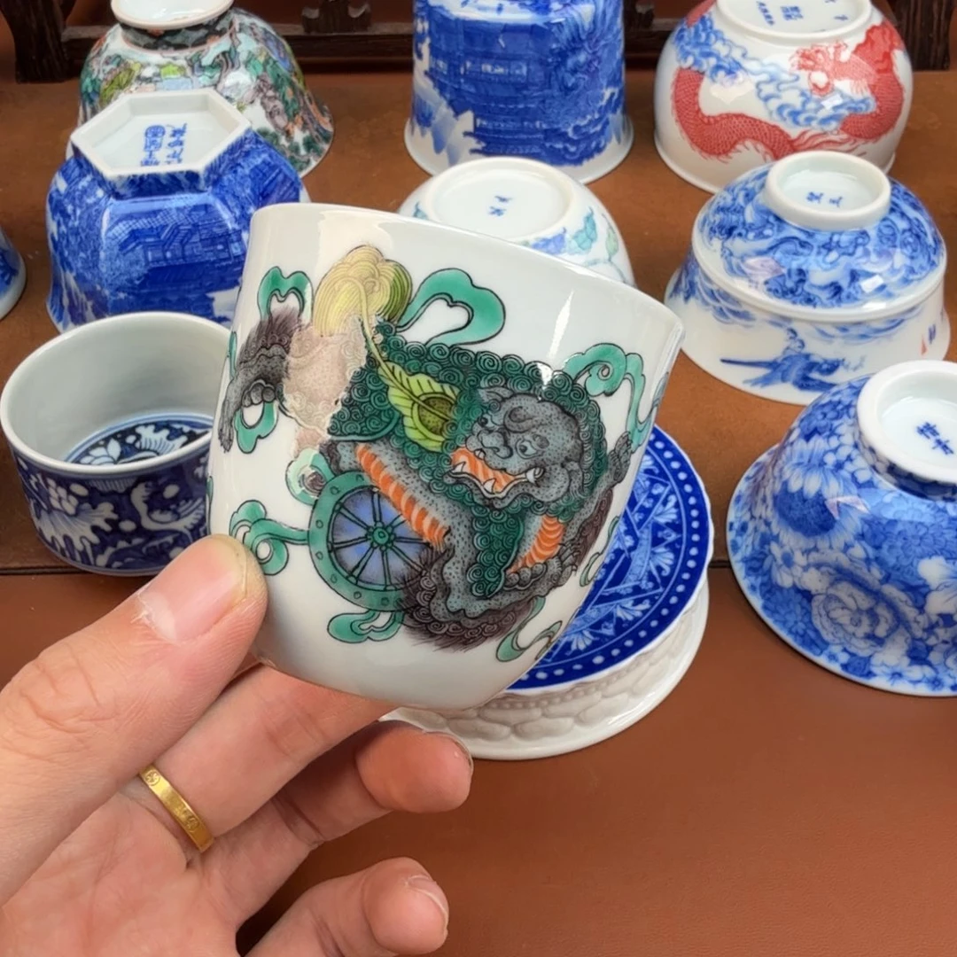 小***飞景德镇瓷器精品放漏