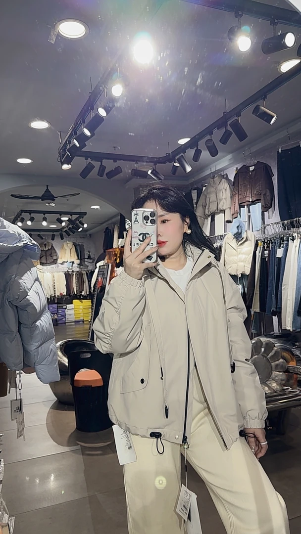 王琳家百搭休闲运动户外厚外套