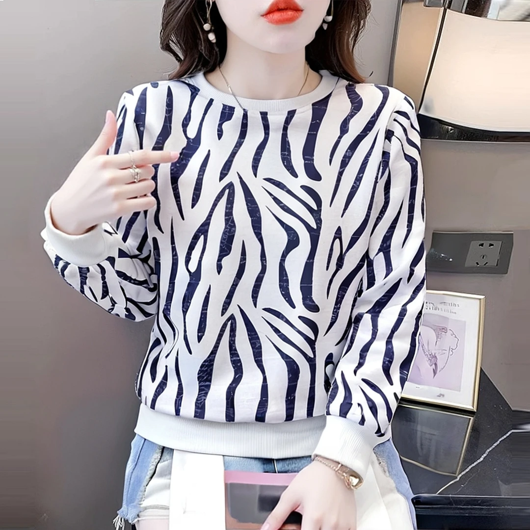 欧货豹纹印花圆领卫衣女宽松遮肚子体恤秋装新款无帽打底上衣外套