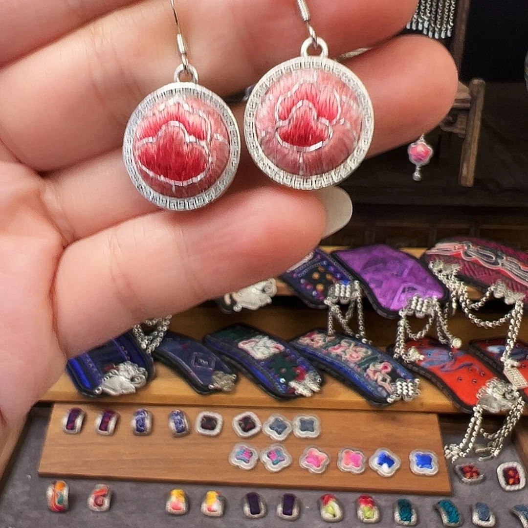 织绣手工刺绣工艺品