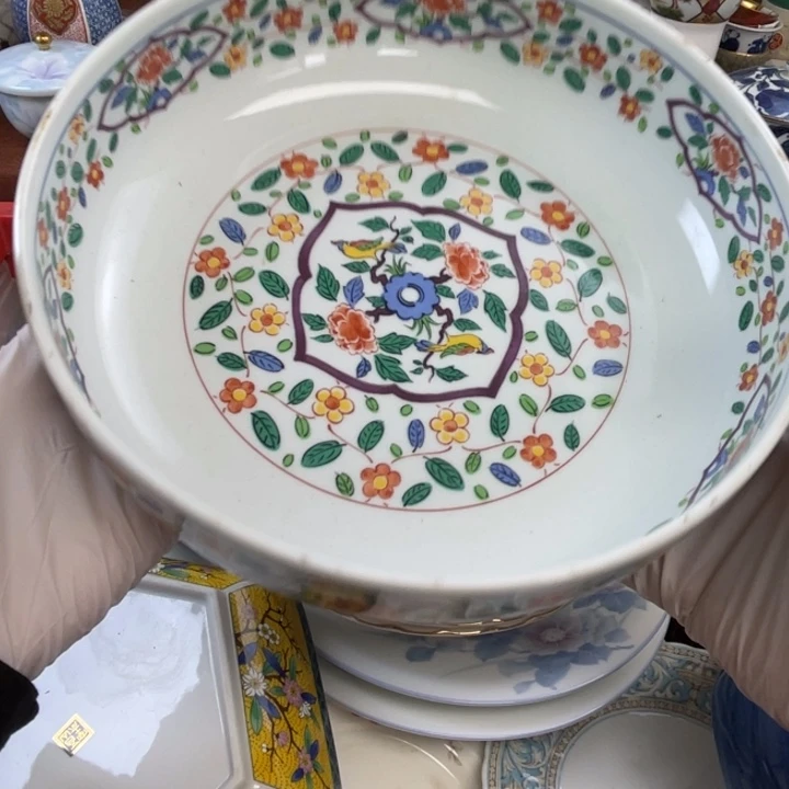 他家瓷器真美…开播了