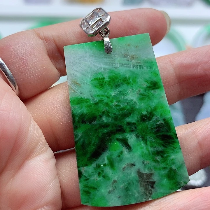 颈饰银S925镶嵌翡翠翡翠