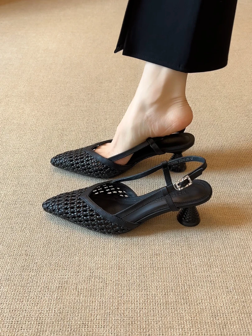 Elingjk/5.5cm法式优雅百搭编织镂空透气后空包头凉鞋