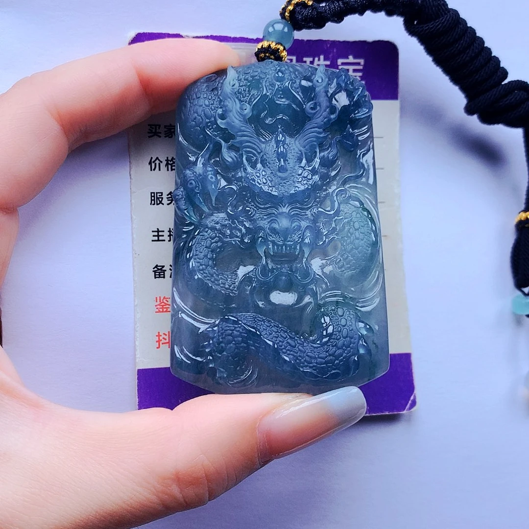 Y***Y翡翠未镶嵌颈饰纯天然A货翡翠，挂件