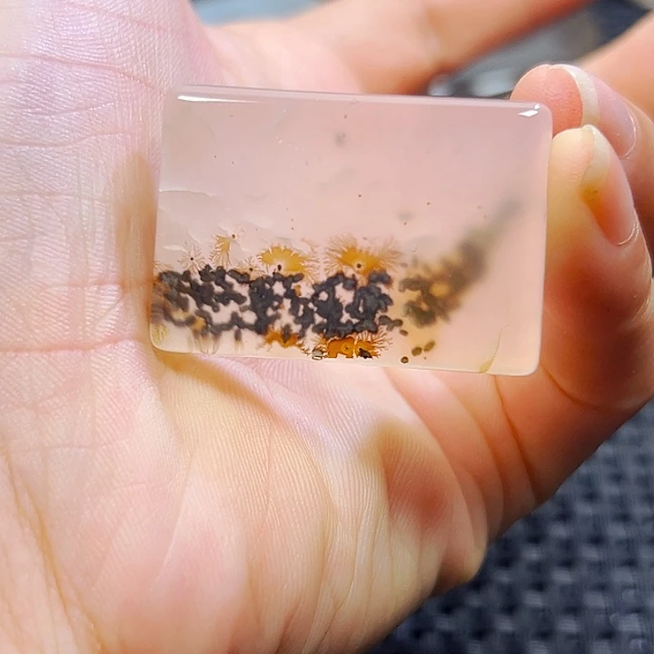 未镶嵌玛瑙/玉髓珠宝半成品