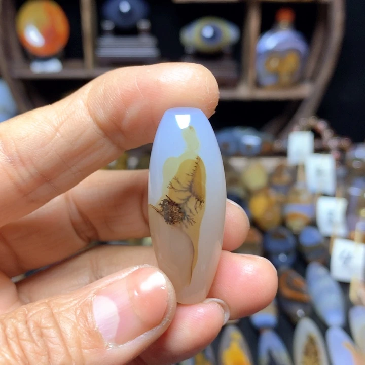 未镶嵌颈饰玛瑙/玉髓欢*