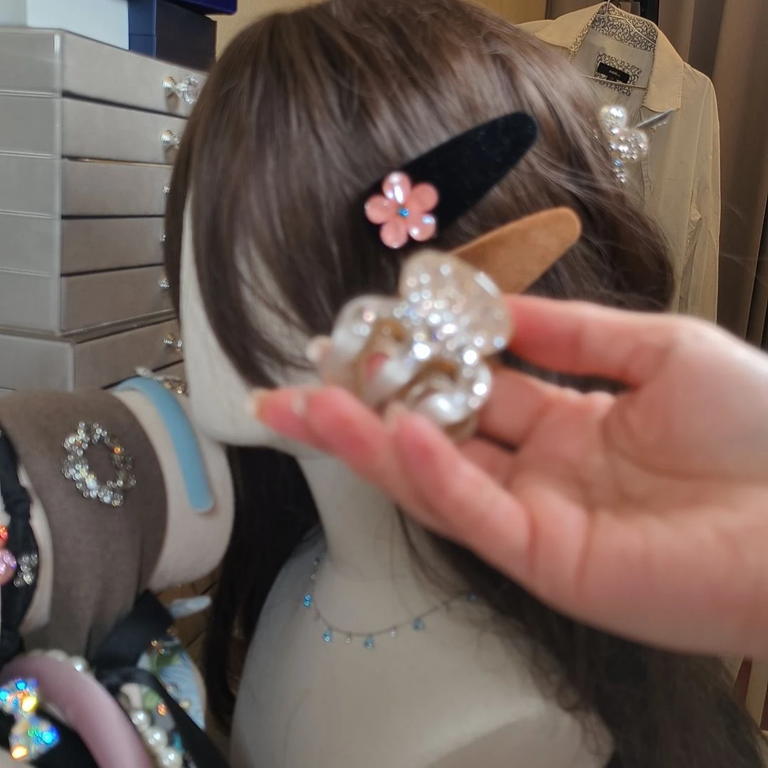 皮质铁合金发国家抓夹