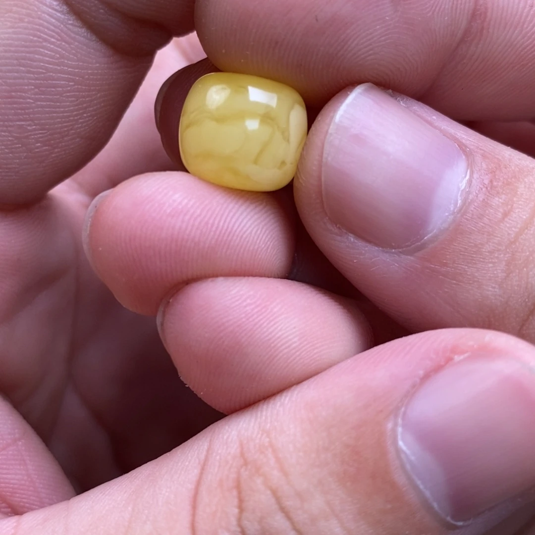 ****裸石蜜蜡未镶嵌配饰