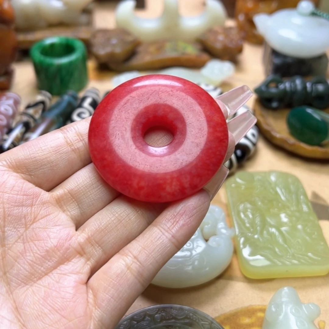 【闪购商品】蛇纹石玉颈饰未镶嵌