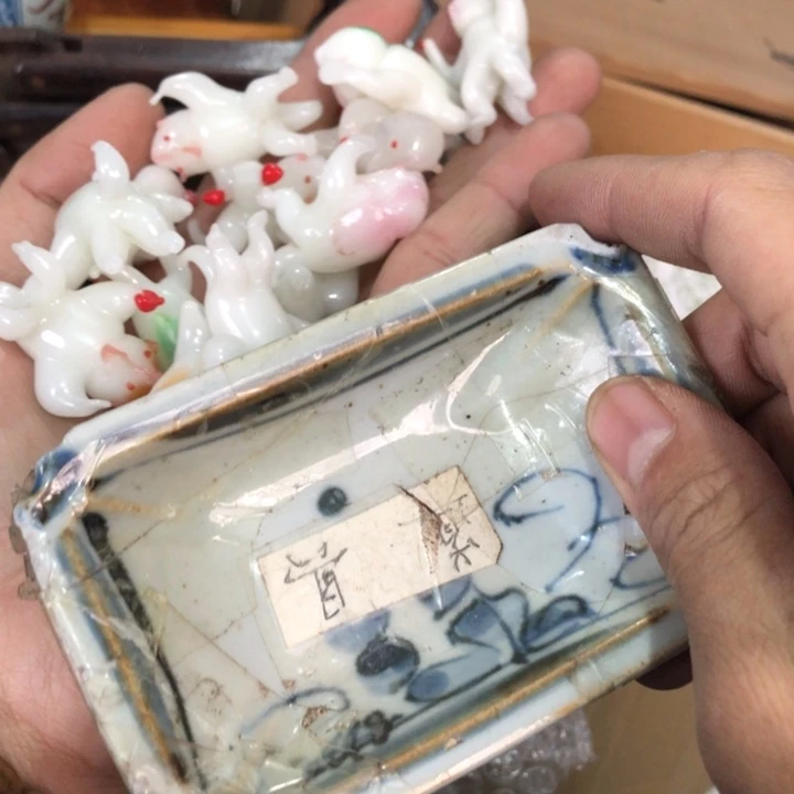 陶瓷孤品单件车里拍