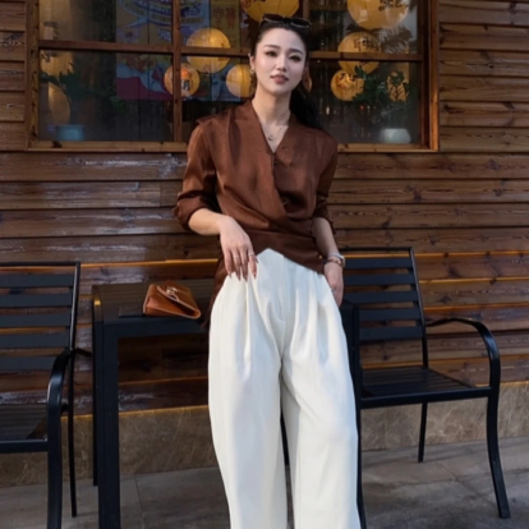 RK  咖色V领长袖衬衣女中式交叉设计感小众通勤衬衫女