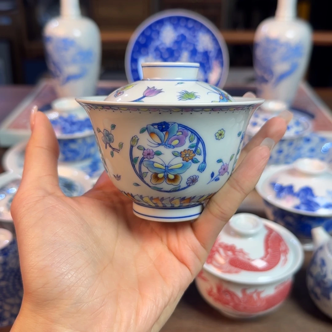 名窑口 团蝶蝶恋花盖碗