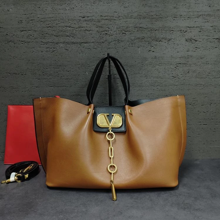 95新/华伦天奴/C14307184268/[251113zbb]