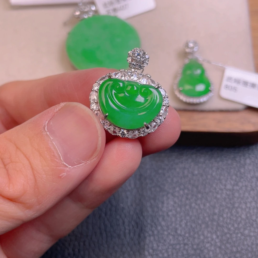 翡翠银S925镶嵌吊坠(不含链)