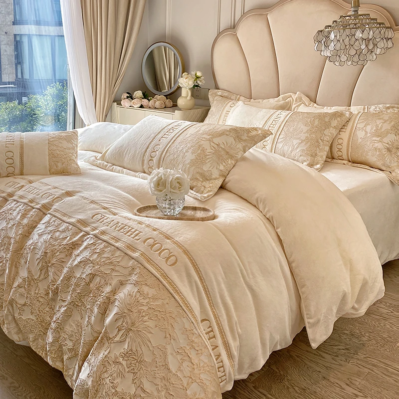 水星高端适用家纺法式冬季保暖A类浮雕刺绣双面牛奶绒四件套加厚