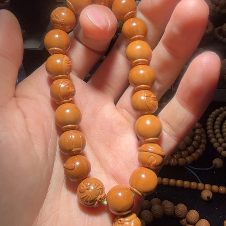 吊坠猴头核桃龙岩料哆啦A梦手持全品无瑕无药