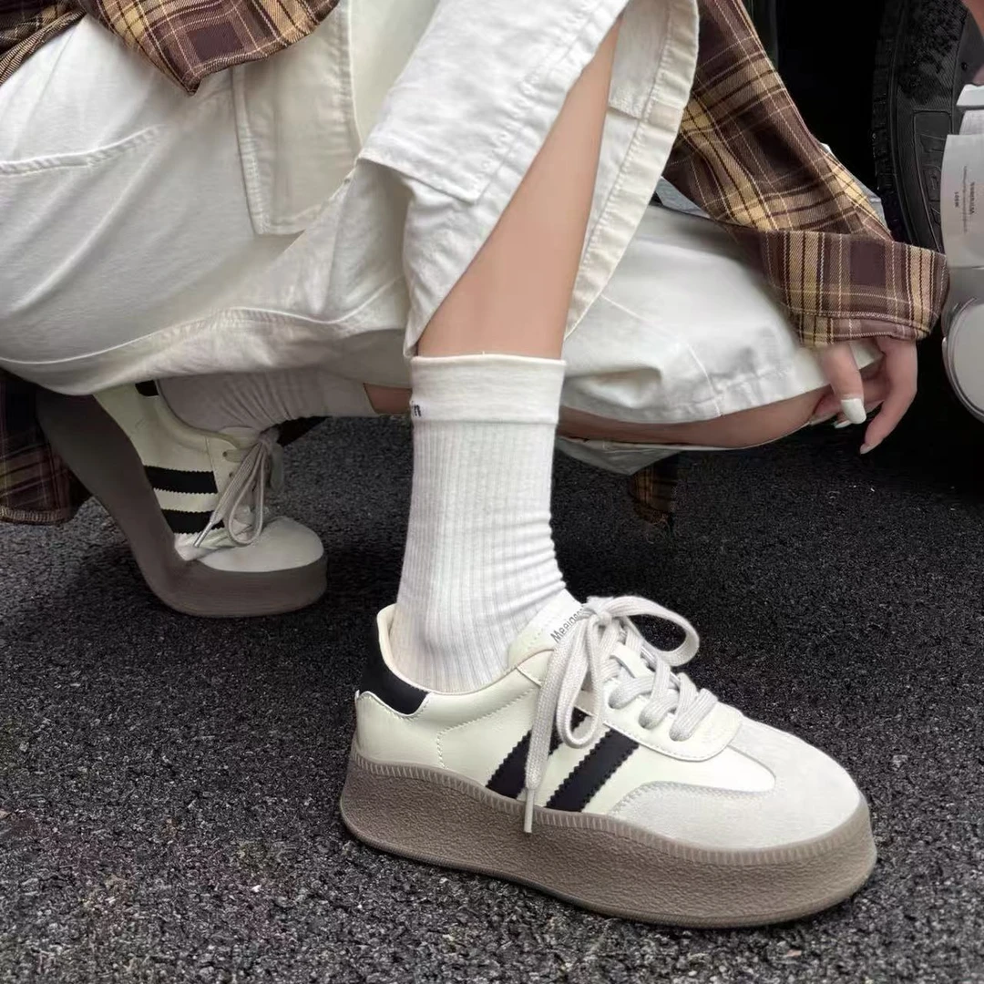 C9563 米黑  时尚圆头2025新款系带厚底板鞋女休闲鞋