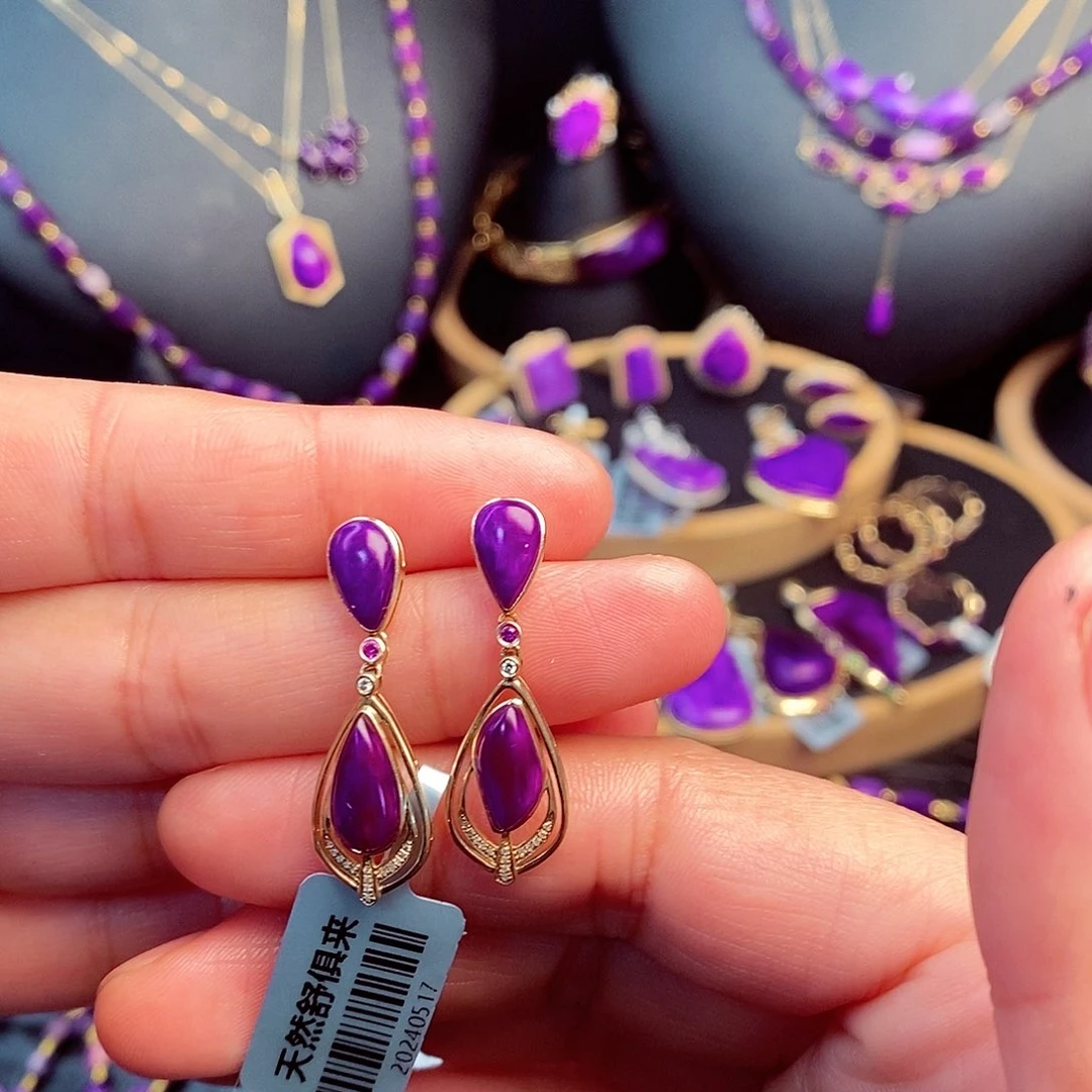 苏纪石（舒俱来）耳饰18K金镶嵌