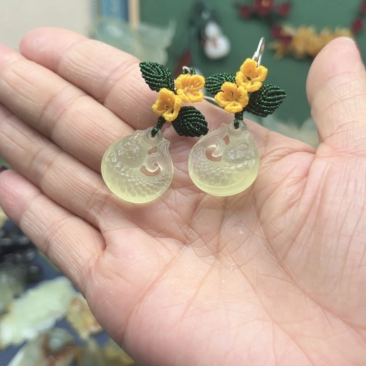 蛇纹石玉耳环合金墨*妙
