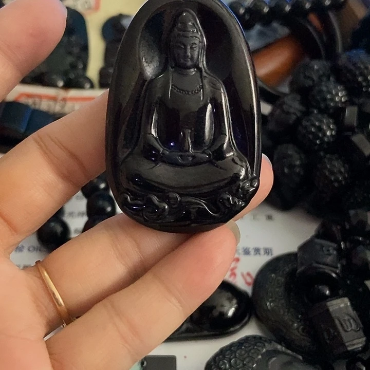 翡翠未镶嵌颈饰墨翠