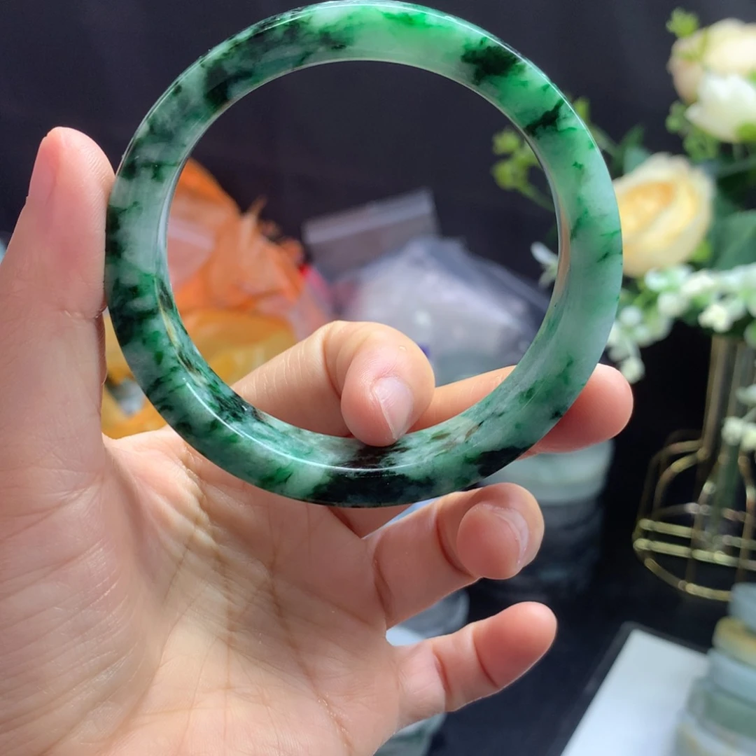 定制翡翠手镯未镶嵌