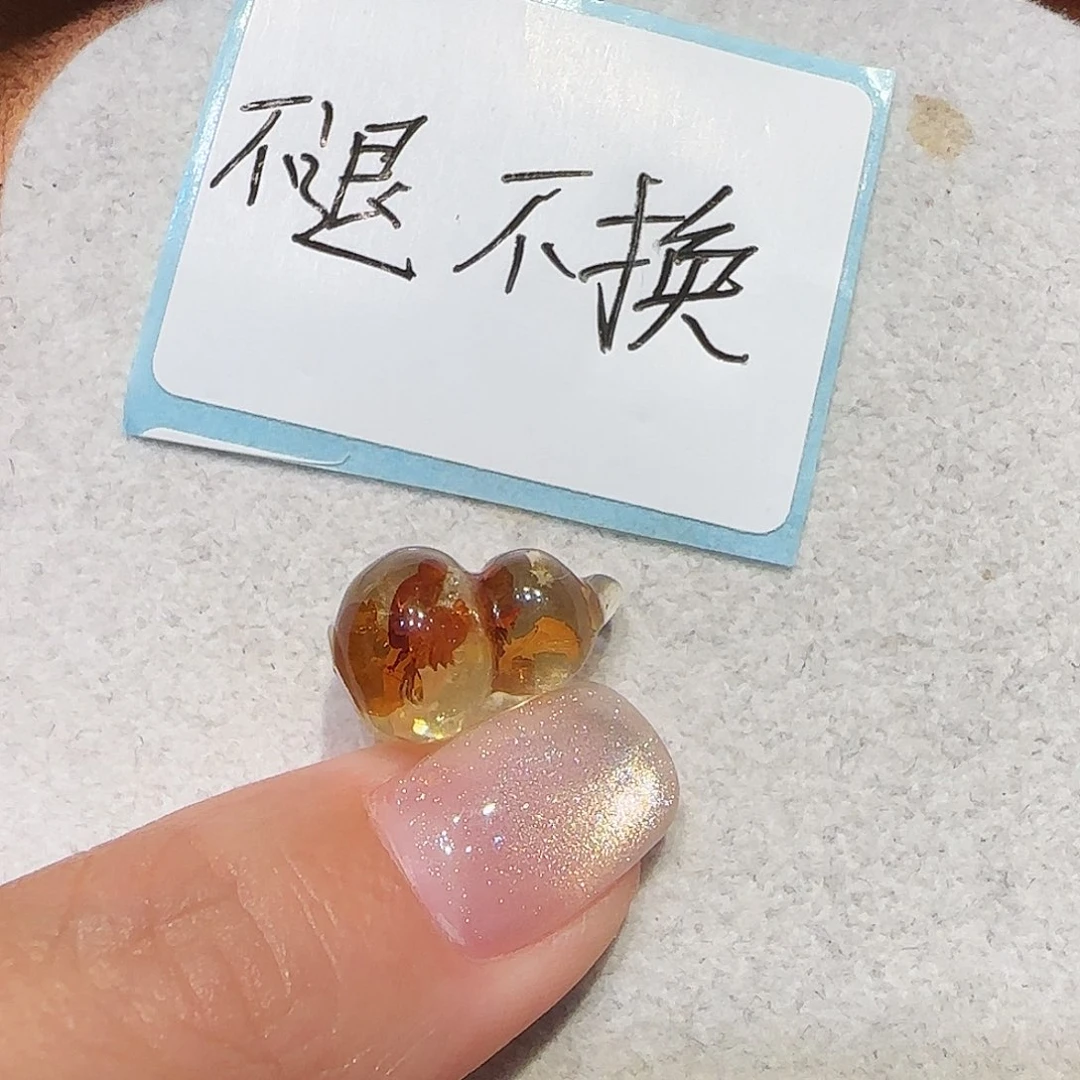 琥珀未镶嵌珠宝奇石