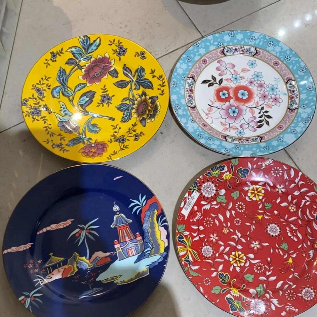 j***a瓷微瑕赏盘四个骨瓷