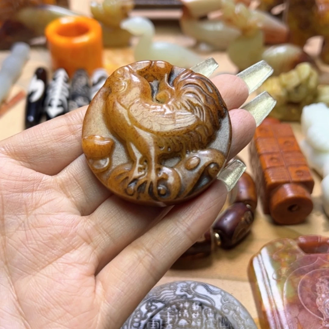 【闪购商品】蛇纹石玉颈饰未镶嵌