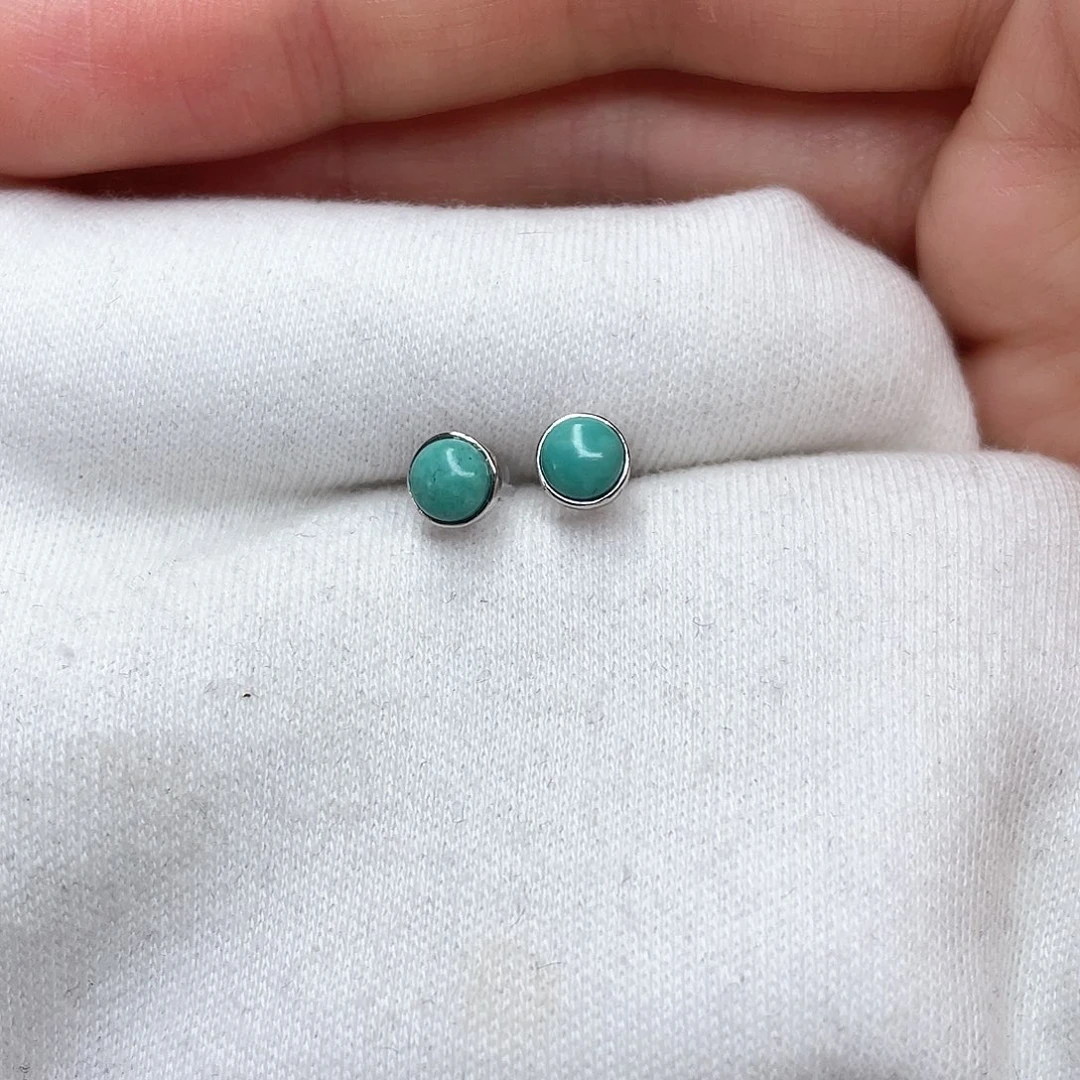 绿松石绿松石未镶嵌