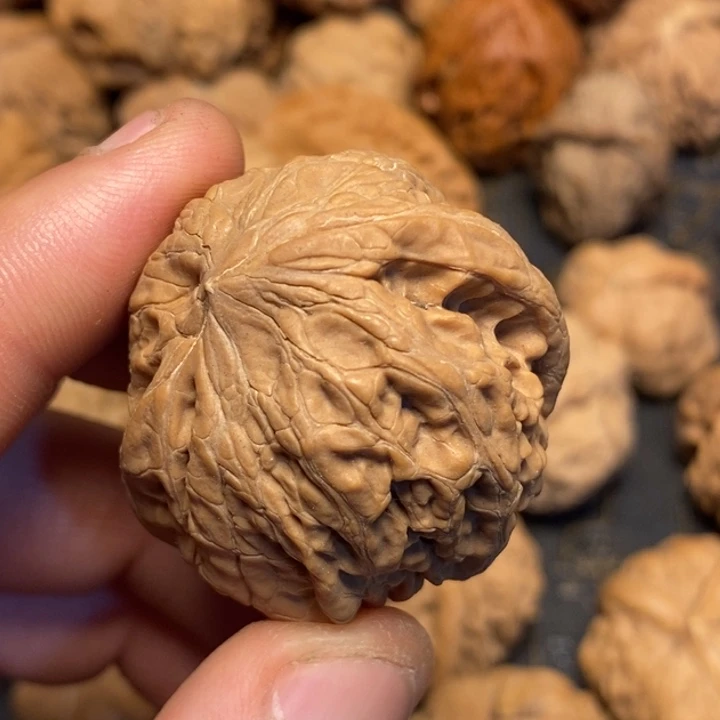 文玩核桃吊坠佐*行文玩核桃异形单只