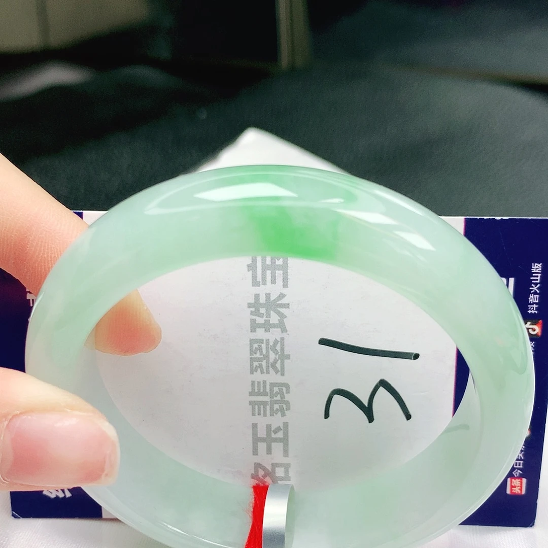 翡翠手镯未镶嵌缅甸天然a货翡翠手镯