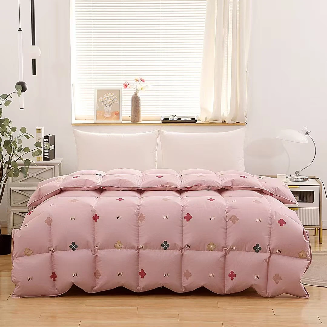 精梳棉双层面料充绒被壳半成品(幸运草)