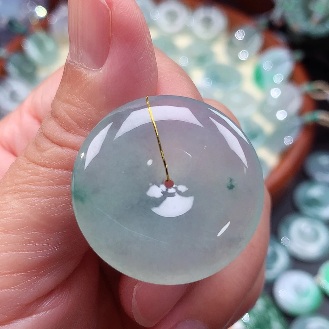 翡翠未镶嵌颈饰吊坠