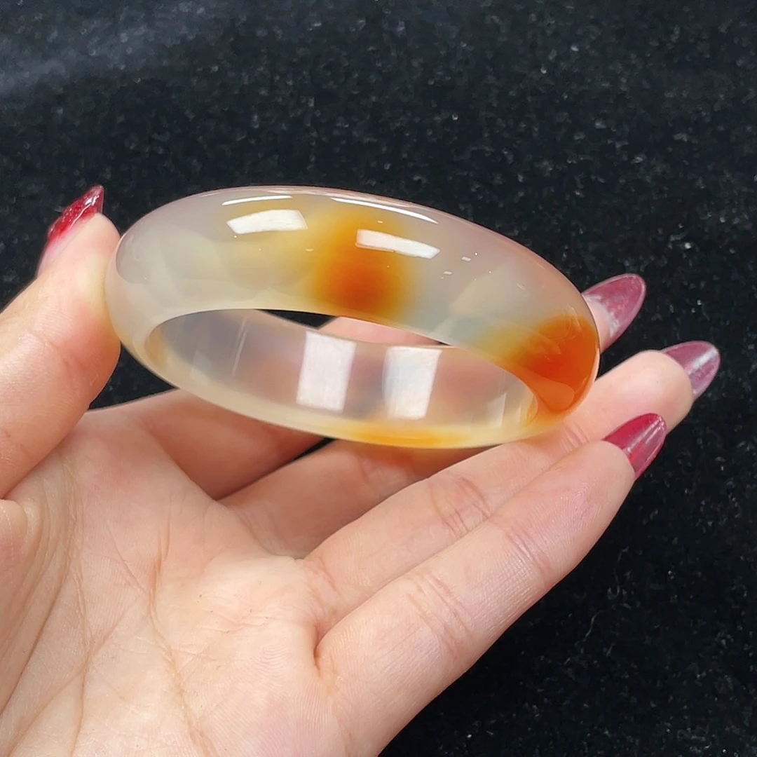 玛瑙/玉髓手镯未镶嵌王*心